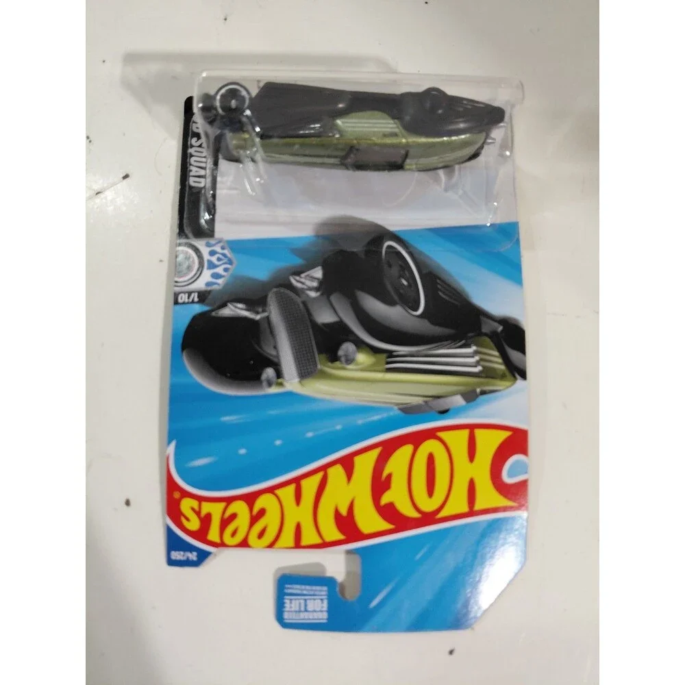 NIP Hot Wheels Rod Squad 1:64 Die Cast Custom Cadillac Fleetwood